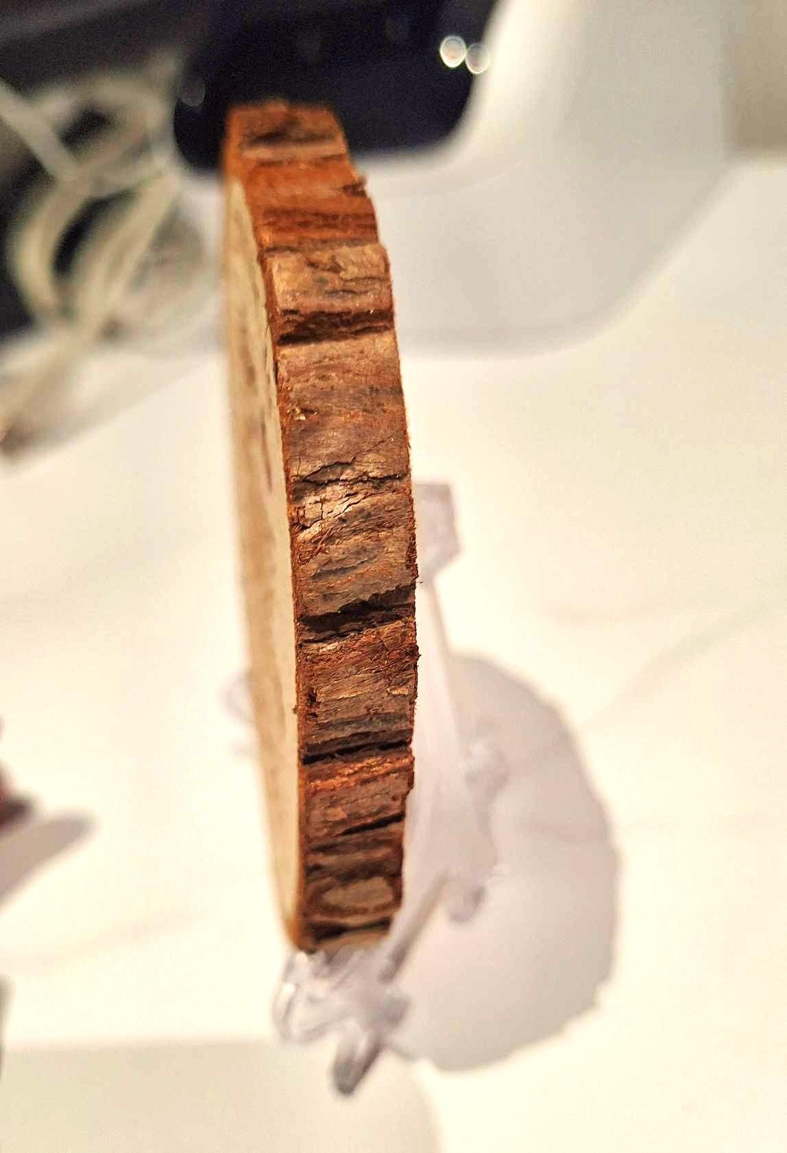 Kitchen Wall Decor – Wooden Round Sign | Fun Decorative Gift for Organised Kitchens - Epic Entertainers