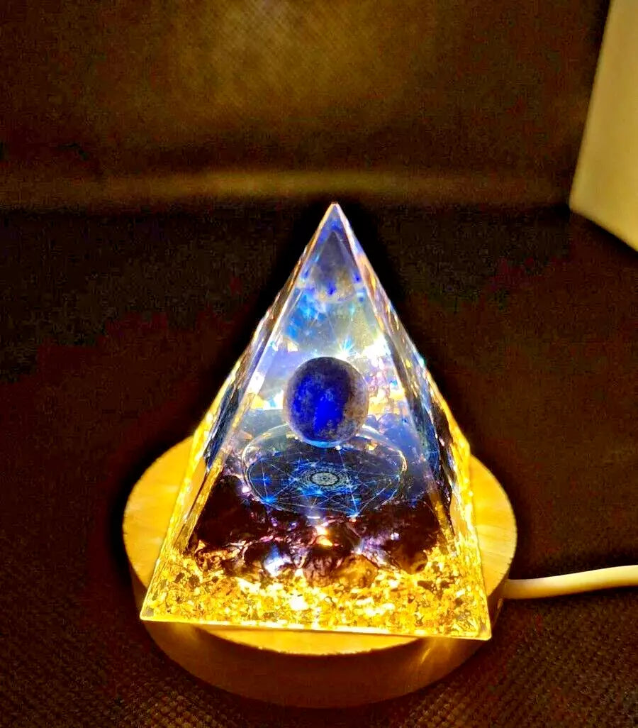 Apatite Pyramid Stone for Chakra Healing - Epic Entertainers