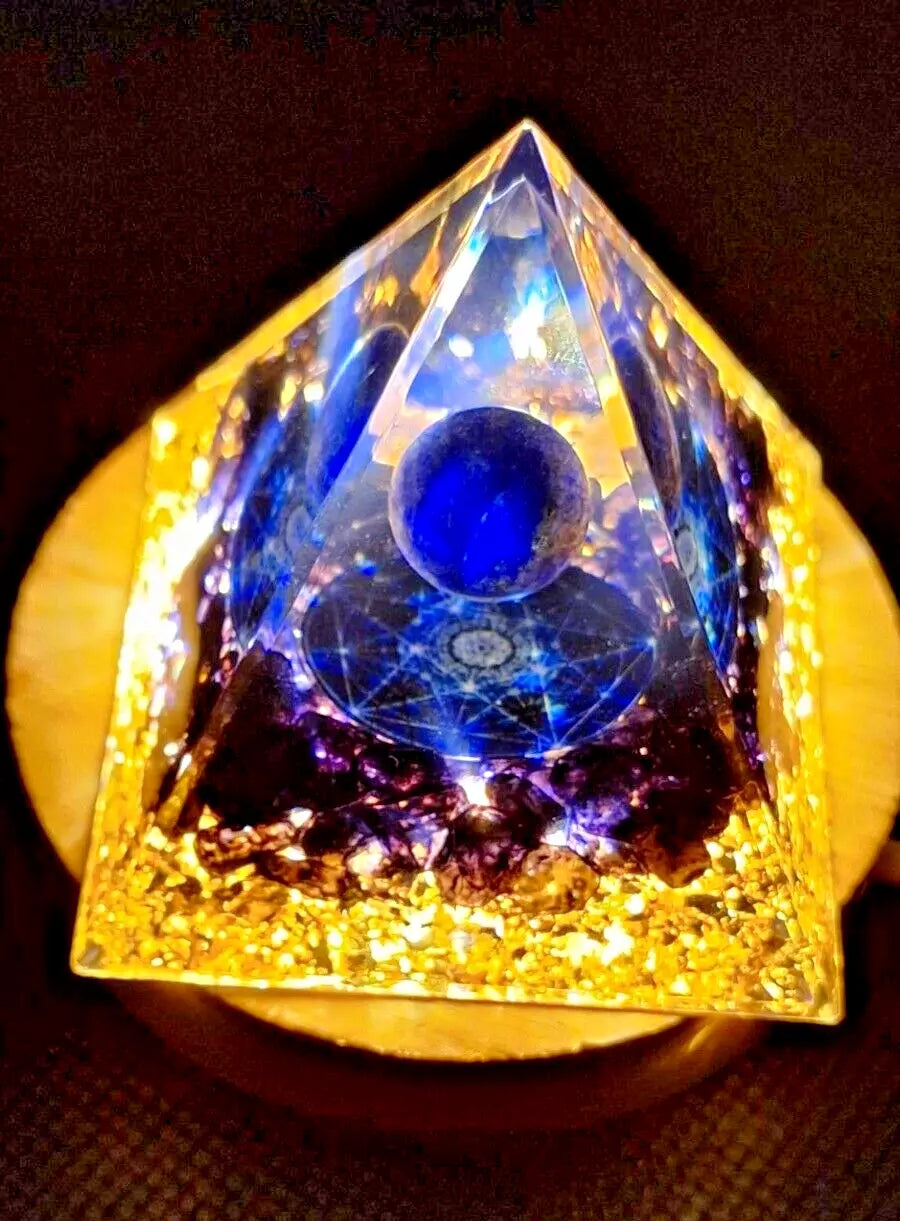 Apatite Pyramid Stone for Chakra Healing - Epic Entertainers
