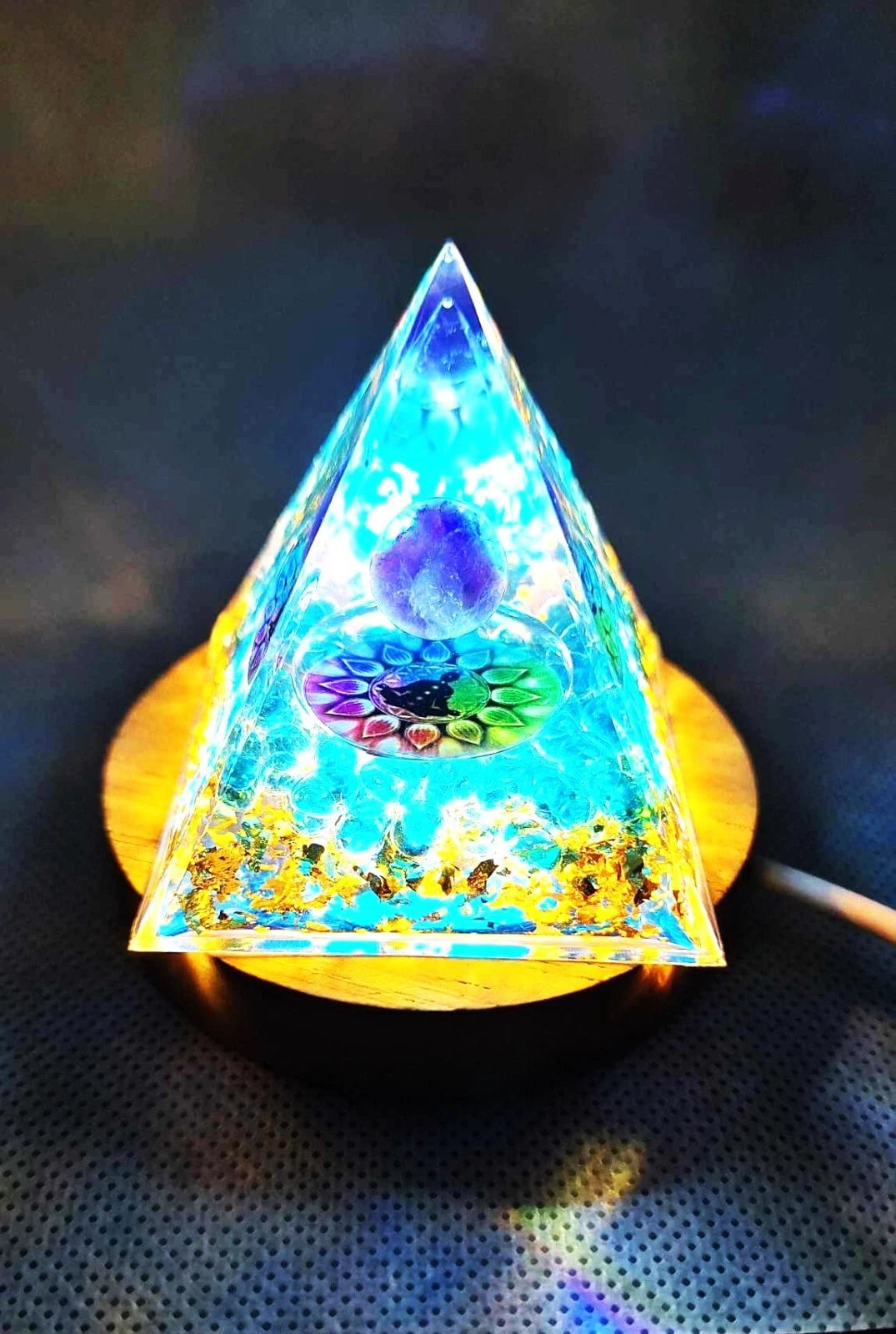 Amethyst Obsidian Pyramid for Energy Healing - Epic Entertainers