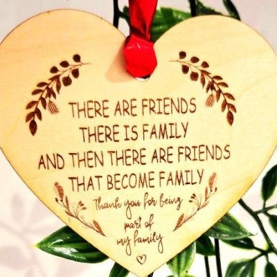 Heart-shaped wooden plaque,mini heart decor